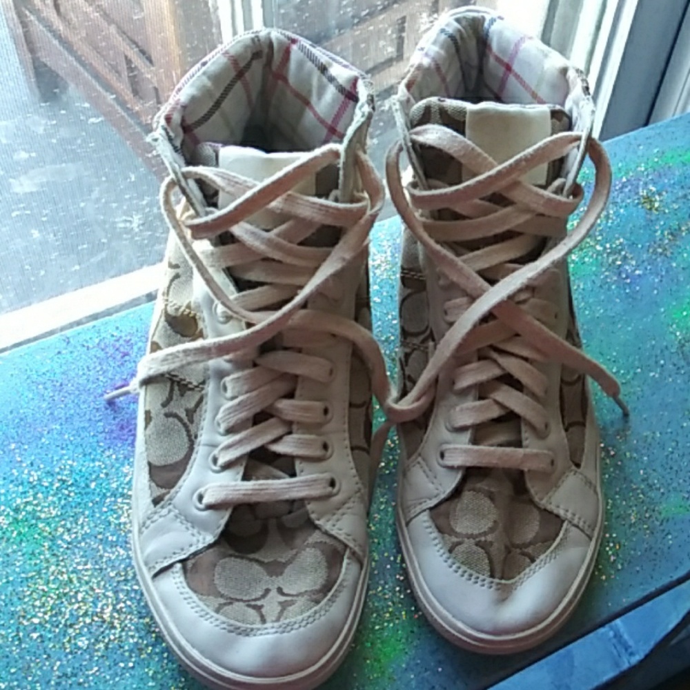 Coach Ellis Hightops